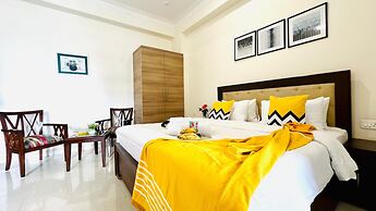 Olive Service Apartment-Golf Course Road