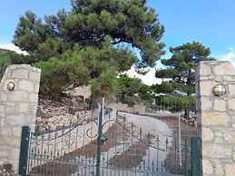 Tranquil Villa With Sea View in Ammopi Karpathos