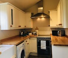 Come & Stay on a Real Norfolk Vineyard