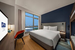Holiday Inn Express Beihai Silver Beach by IHG