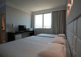 Favorita Golden Hotel e Eventos