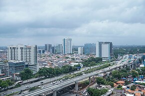 Quiet Studio Room Signature Park Grande Apartment