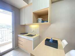 Cozy and Minimalist 2BR Apartment at Parahyangan Residence