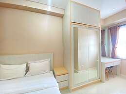 Cozy and Minimalist 2BR Apartment at Parahyangan Residence