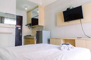 Nice and Comfy Studio Room at Serpong Greenview Apartment
