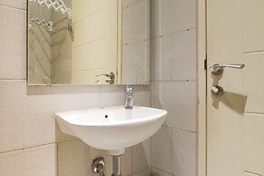 Modern Look Studio at Apartemen Superm