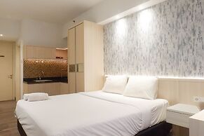 Modern Look Studio at Apartemen Superm