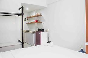 Warm and Cozy Studio Patraland Urbano Apartment