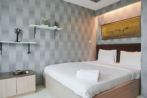 Comfort and Cozy Studio at MT Haryono Square Apartment