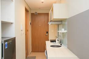 Nice and Modern Studio at Tamansari Iswara Apartment