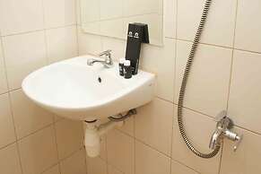 Chic and Cozy Studio at Riverview Jababeka Apartment