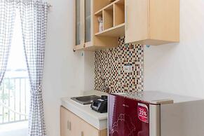 Simple and Cozy Living Studio Room at Bassura City Apartment