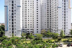 Simple and Cozy Living Studio Room at Bassura City Apartment