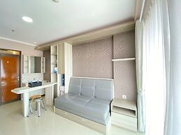 Modern & Cozy 2BR Apartment At Gateway Pasteur