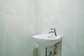 Best Deal Studio at Evenciio Apartment near Campus Area