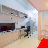 Comfortable and Cozy Living Studio Room at Dave Apartment