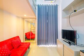 Comfortable and Cozy Living Studio Room at Dave Apartment