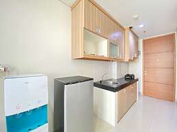 Stylish & Comfy Studio at Dago Suites Apartment