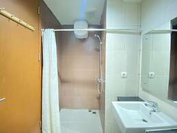 Stylish & Comfy Studio at Dago Suites Apartment