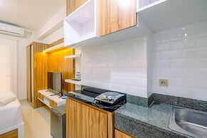 Comfortable and Cozy Studio Room at Transpark Cibubur Apartment
