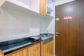 Comfortable and Cozy Studio Room at Transpark Cibubur Apartment