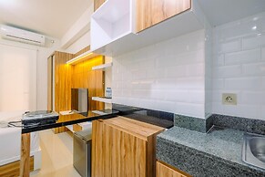 Comfortable and Cozy Studio Room at Transpark Cibubur Apartment