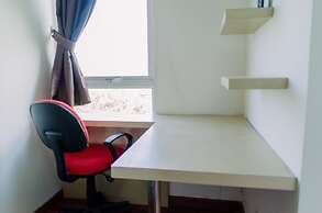 Comfortable and Simply Studio Apartment at Tamansari Skylounge