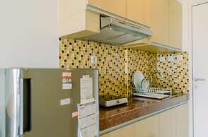 Comfortable and Simply Studio Apartment at Tamansari Skylounge
