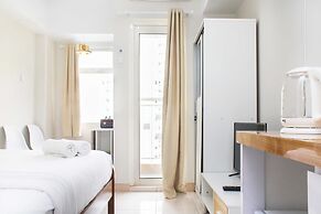 Comfort and Minimalist Studio at Springlake Summarecon Bekasi Apartmen