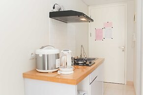 Comfort and Minimalist Studio at Springlake Summarecon Bekasi Apartmen