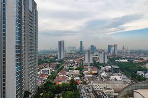 Stylish Studio Apartment Connected to Ciputra World Mall at The Vertu