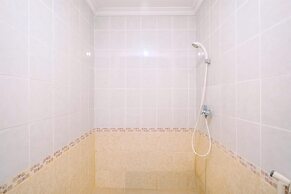 Glitzy 3BR Residence at Grand Palace Kemayoran Apartment