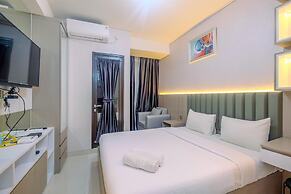 Nice and Comfy Studio Apartment at Transpark Cibubur