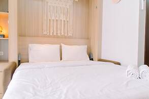 Nice and Fancy Studio at Transpark Bintaro Apartment