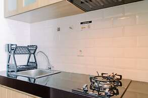 Nice and Fancy Studio at Transpark Bintaro Apartment