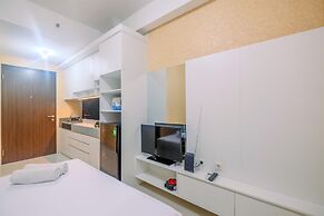 Homey and Comfort Living Studio Apartment Transpark Cibubur