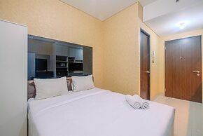 Homey and Comfort Living Studio Apartment Transpark Cibubur