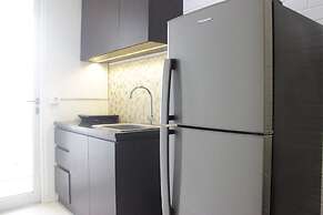 Cozy High Floor 1BR at Parahyangan Residence