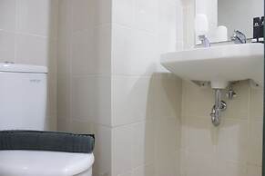 Cozy High Floor 1BR at Parahyangan Residence