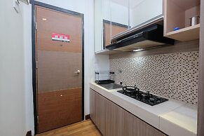 Comfortable and Cozy Stay Studio at Dave Apartment