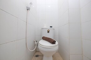 Nice and Comfy 1BR Apartment at MT Haryono Residence