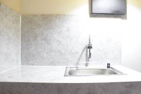 Spacious 1BR with Great View at Marbella Suites Dago