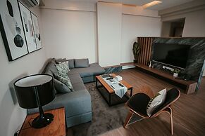 The Aru Hotel at Aru Suites