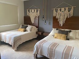 Amazing Penthouse Private Rooftop Jacuzzi