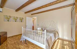 Villa Bentivoglio - Holiday Home With Swimming Pool