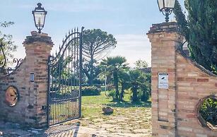 Villa Bentivoglio - Holiday Home With Swimming Pool