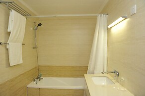 Nomad Paradise Hotel