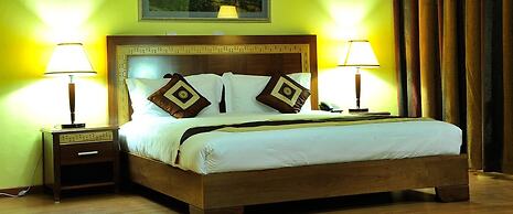 Nomad Paradise Hotel