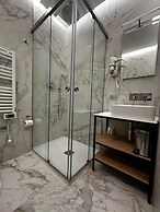 GRANDI 32  Boutique Residence