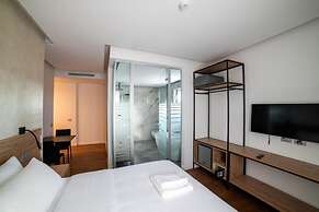 GRANDI 32  Boutique Residence